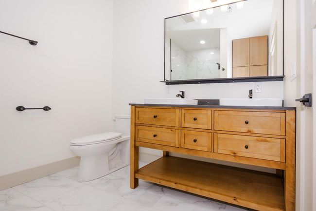 Primary Bathroom_002.jpeg | Image 29