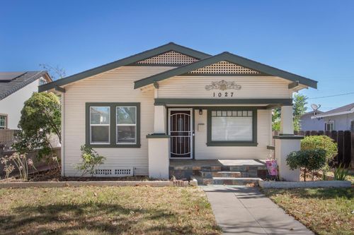 1027 W 21st Street, Merced, CA, 95340 | Card Image