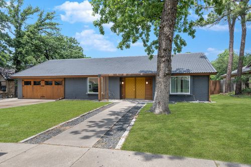 1807 Roosevelt Ct, Pantego, TX, 76013-3277 | Card Image