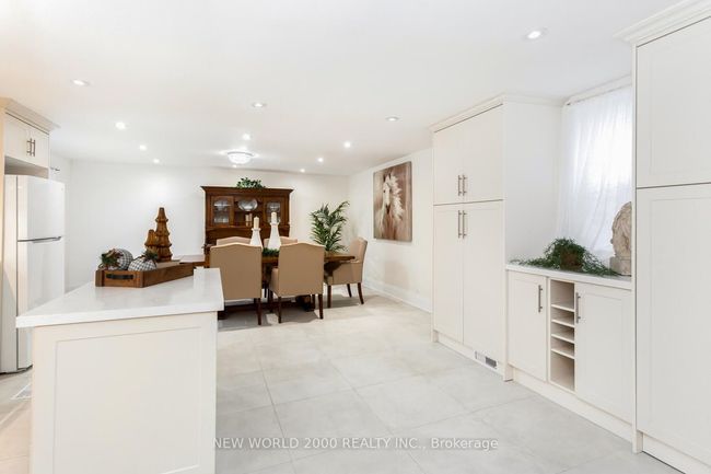 8071 Kipling Ave, House other with 4 bedrooms, 2 bathrooms and 6 parking in Woodbridge ON | Image 11