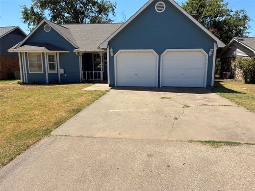 3406 Ne 11th St, Mineral Wells, TX, 76067-4134 | Card Image