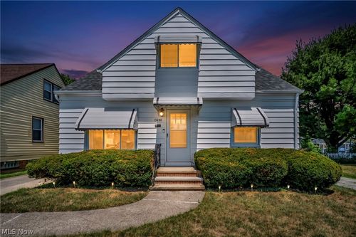 13201 Orme Rd, Garfield Heights, OH, 44125-4464 | Card Image