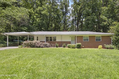 790 W Outer Dr, Oak Ridge, TN, 37830-8532 | Card Image
