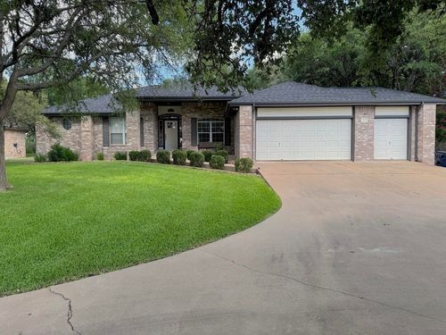 316 Delaware Springs Blvd, Burnet, TX, 78611-3516 | Card Image