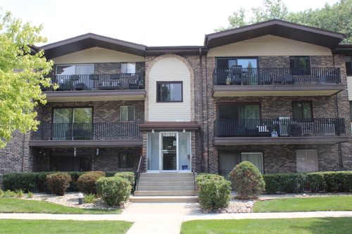 56-13515 Le Claire Ave, Crestwood, IL, 60418 | Card Image