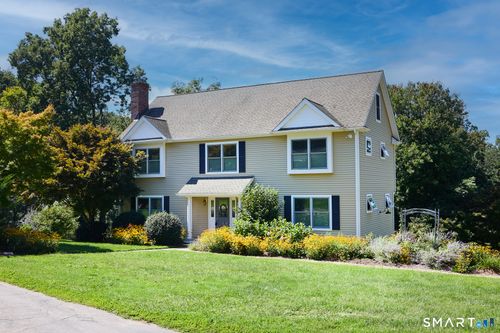 15 Wheeler Park Pl, Fairfield, CT, 06825-1148 | Card Image