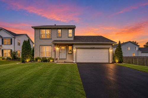 2709 Crested Butte Trl, Plainfield, IL, 60586-6671 | Card Image