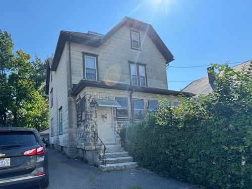 23 Myrtle St, Waltham, MA, 02453 | Card Image