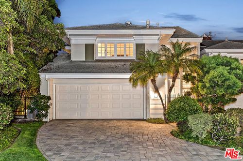 12557 The Vis, Los Angeles, CA, 90049 | Card Image