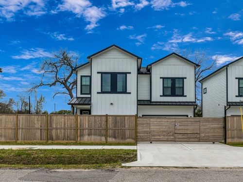 2720 Spence Road, Houston, TX, 77093 | Card Image