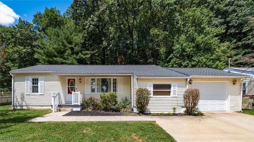 3025 Linden Ave, Zanesville, OH, 43701-1232 | Card Image