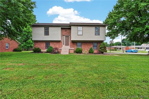 702 Hopkins Ln, Jeffersonville, IN, 47130-5036 | Card Image