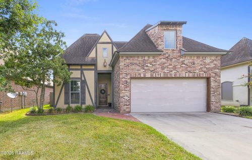 209 Golden Cypress Dr, Youngsville, LA, 70592-6582 | Card Image