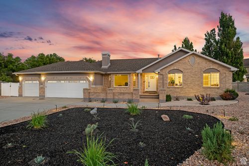 1583 Heather Downs Cir, South Jordan, UT, 84095-2384 | Card Image