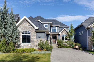 82 Aspen Cliff Close Sw, House detached with 5 bedrooms, 3 bathrooms and 3 parking in Calgary AB | Image 2