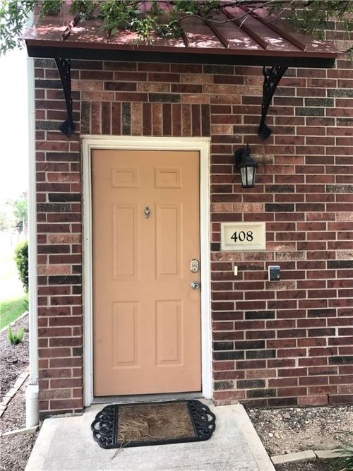 unit-408-801 Luther St W, College Station, TX, 77840-2892 | Card Image