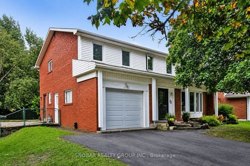 33 Waterford Dr, Etobicoke, ON, M9R2N5 | Card Image