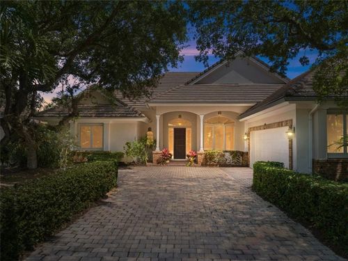 120 N White Jewel Ct, Indian River Shores, FL, 32963-4274 | Card Image