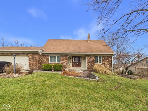 4544 Moccosin Pl, Greenwood, IN, 46142-7306 | Card Image