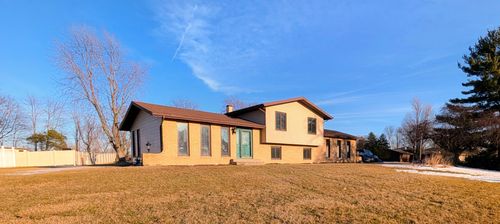 8845 Clark Pl, Crown Point, IN, 46307-1651 | Card Image