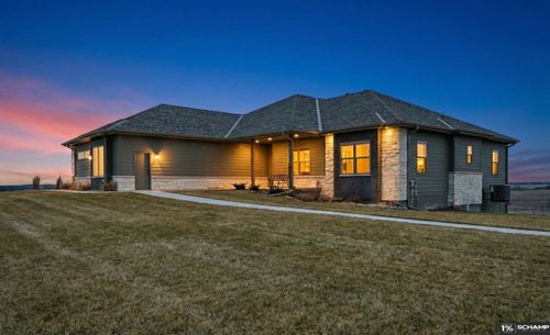 17270 Lynn Crest Ln, Springfield, NE, 68059-5124 | Card Image