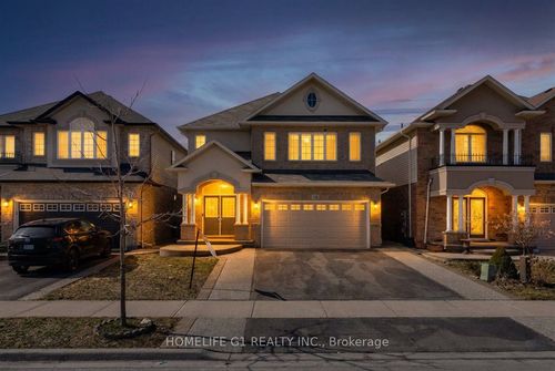 16 Weathering Hts, Stoney Creek, ON, L8J0E7 | Card Image