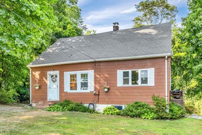 176 Topsfield Rd, House other with 3 bedrooms, 2 bathrooms and 4 parking in Wenham MA | Image 2