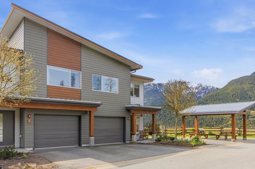 5-41365 Skyridge Pl, Squamish, BC, V8B0Y6 | Card Image