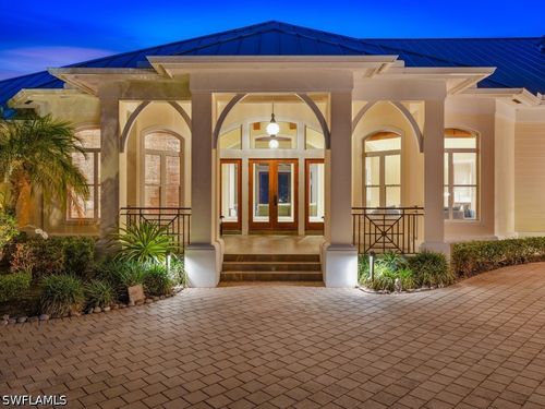7051 Hunters Rd, NAPLES, FL, 34109-0561 | Card Image
