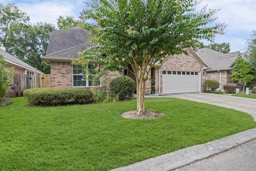 15231 Scenic Woodland Dr, Conroe, TX, 77384-3871 | Card Image