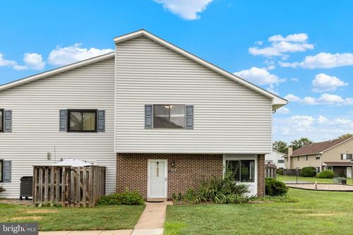 d-9012 Sandalwood Dr, Manassas, VA, 20110-5748 | Card Image