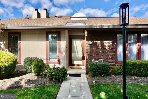 140 Uxbridge, CHERRY HILL, NJ, 08034-3726 | Card Image
