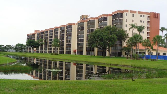 APT-102 - 7380 S Oriole Blvd, Condo with 3 bedrooms, 2 bathrooms and null parking in Delray Beach FL | Image 42