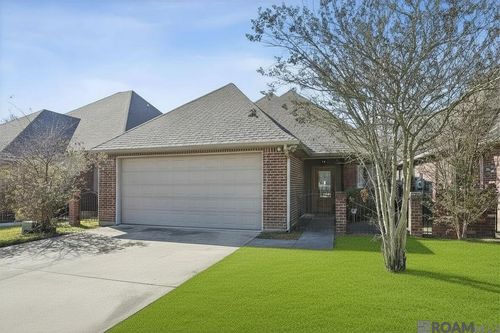 9931 Powell Ln, Denham Springs, LA, 70726-5863 | Card Image
