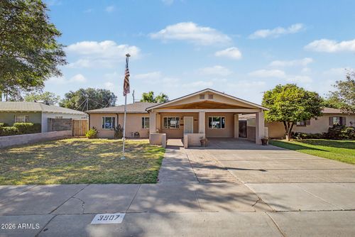 3907 E Mulberry Dr, Phoenix, AZ, 85018-6441 | Card Image