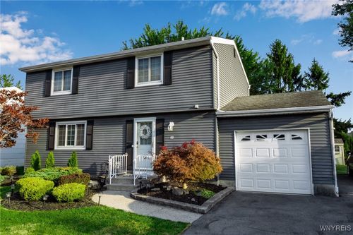 88 W Klein Rd, Amherst, NY, 14221-1528 | Card Image