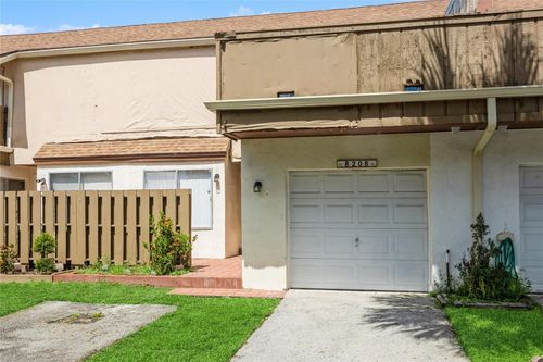 4-8208 Nw 8th Pl, Plantation, FL, 33324-1206 | Card Image