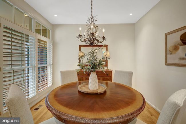 11431 Hollow Timber Way, Townhouse with 3 bedrooms, 4 bathrooms and null parking in Reston VA | Image 12