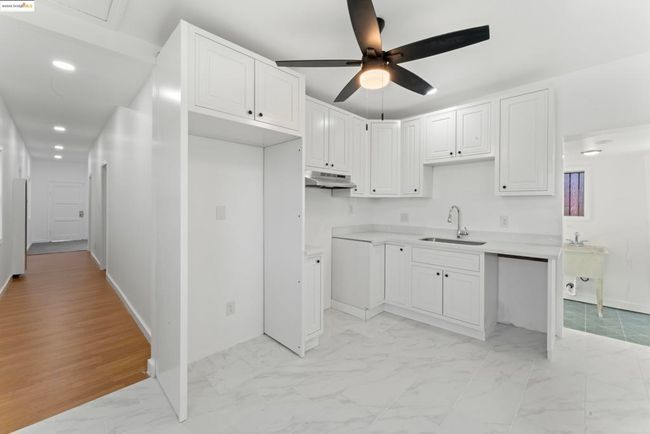 1213 Egbert Ave, House other with 3 bedrooms, 1 bathrooms and 1 parking in San Francisco CA | Image 8