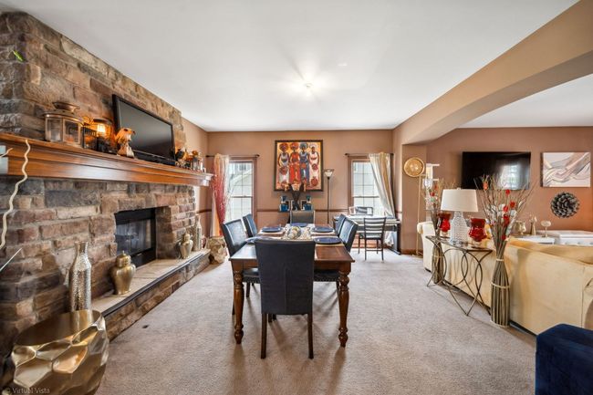 26200 W Chatham Dr, House other with 5 bedrooms, 3 bathrooms and 3 parking in Plainfield IL | Image 5