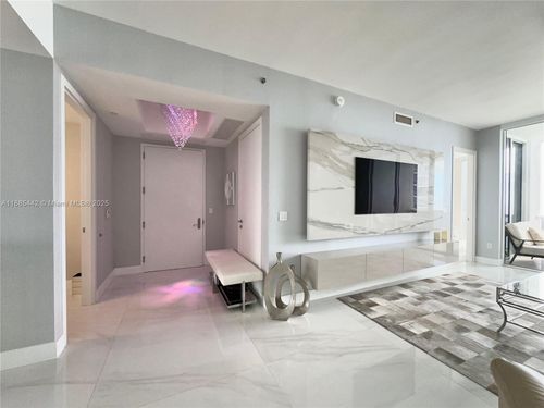2406-15901 Collins Ave, Sunny Isles Beach, FL, 33160-4143 | Card Image