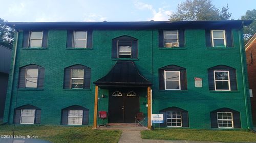 02-3421 Shanks Ln, Louisville, KY, 40216-3143 | Card Image