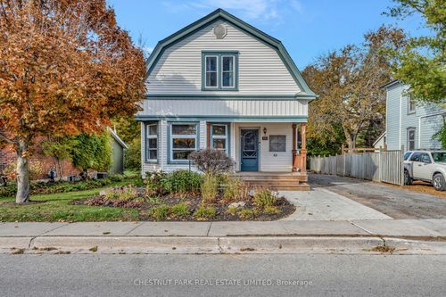 336 Bloomfield Main St, Bloomfield, ON, K0K1G0 | Card Image