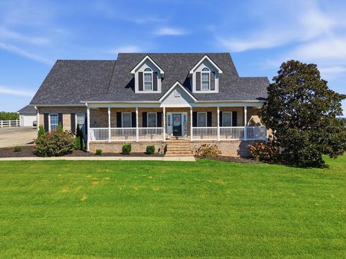 450 S Bunker Hill Rd, Sparta, TN, 38583-6615 | Card Image