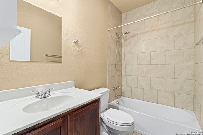 1B - 118 Navarro Crossing Rd, Condo with 3 bedrooms, 2 bathrooms and null parking in Seguin TX | Image 20