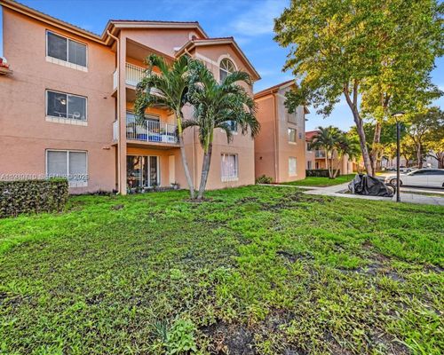 303-15770 Sw 106th Ter, Miami, FL, 33196-4298 | Card Image