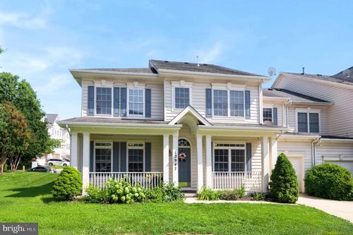 12947 Correen Hills Dr, BRISTOW, VA, 20136-2678 | Card Image