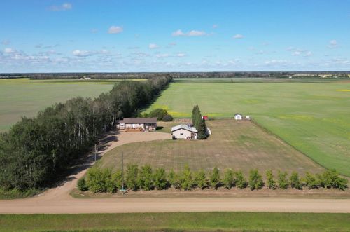 106542 Rge Rd 140, Rural Mackenzie County, AB, T0H2H0 | Card Image