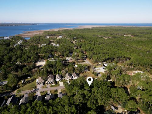209 E Nursery Rd, Santa Rosa Beach, FL, 32459-3808 | Card Image