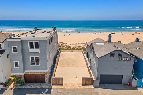 17025 S Pacific Ave, Sunset Beach, CA, 90742-2069 | Card Image